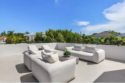707 Lake Avenue N, Delray Beach, FL 33483 - Photo 43