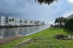 131 Shore Ct, North Palm Beach, FL 33408 - Photo 21