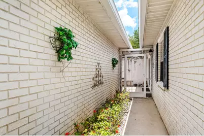 10116 S 44th Avenue S #328, Boynton Beach, FL 33436 - Photo 3
