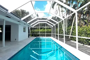 7 SE Paddock Cir, Jupiter, FL 33469 - Photo 15