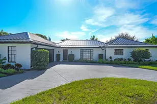 7 SE Paddock Cir, Jupiter, FL 33469 - Photo 1