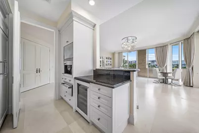 3000 S Ocean Boulevard #402, Palm Beach, FL 33480 - Photo 11