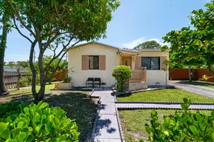 146 SE 5th Ave, Boynton Beach, FL 33435 - Photo 1