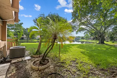 32 Wimbledon Lakes Drive #221, Plantation, FL 33324 - Photo 25
