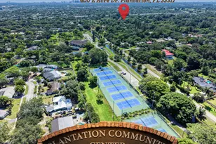 400 E Acre Dr, Plantation, FL 33317 - Photo 97