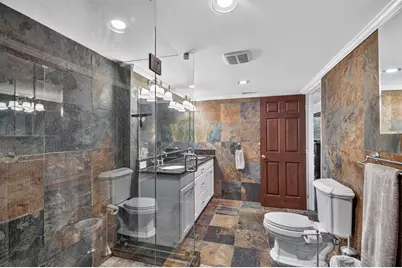 102 Half Moon Circle #F2, Hypoluxo, FL 33462 - Photo 19