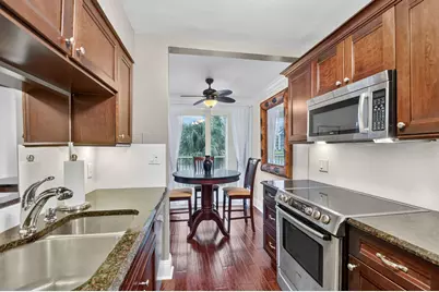 102 Half Moon Circle #F2, Hypoluxo, FL 33462 - Photo 15