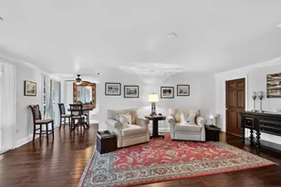 102 Half Moon Cir, Hypoluxo, FL 33462 - Photo 5