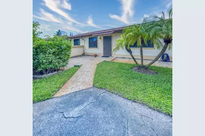 815 Andrew Redding Road #302, Lantana, FL 33462 - Photo 1