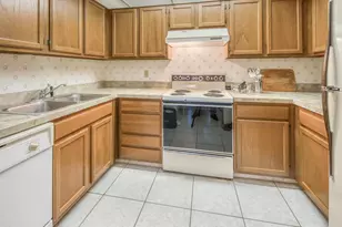 815 Andrew Redding Rd, Lantana, FL 33462 - Photo 5
