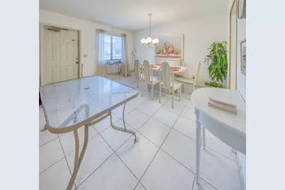 815 Andrew Redding Road #302, Lantana, FL 33462 - Photo 9