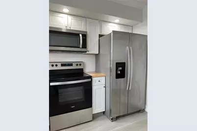 610 NE 29th Drive #4, Wilton Manors, FL 33334 - Photo 3