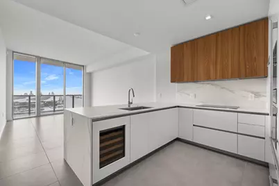 1400 Biscayne Boulevard #3204, Miami, FL 33132 - Photo 5