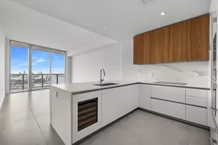 1400 Biscayne Blvd, Miami, FL 33132 - Photo 5