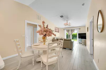 5715 SE Pine Avenue, Stuart, FL 34997 - Photo 5
