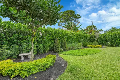 5715 SE Pine Avenue, Stuart, FL 34997 - Photo 19