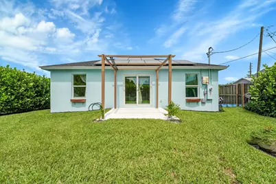 5715 SE Pine Avenue, Stuart, FL 34997 - Photo 17
