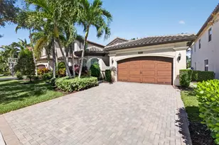 8931 Little Falls Way, Delray Beach, FL 33446 - Photo 3