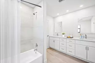 11569 Landing Pl, North Palm Beach, FL 33408 - Photo 25