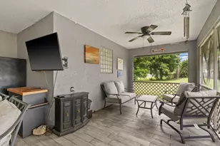 117 Hemingway Ct, Royal Palm Beach, FL 33411 - Photo 31