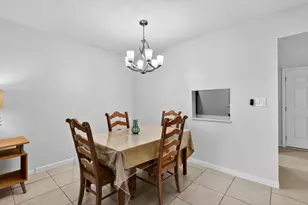 2615 NE 1st Ct, Boynton Beach, FL 33435 - Photo 9