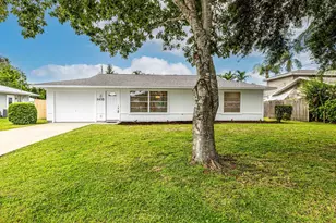 1435 30th Ave, Vero Beach, FL 32960 - Photo 1