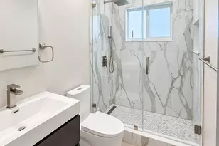 1402 NE 2nd Ave, Fort Lauderdale, FL 33305 - Photo 5