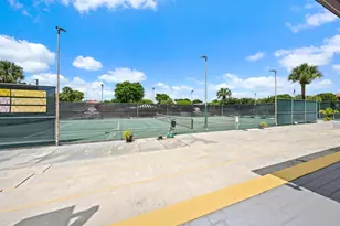 10101 Mangrove Dr, Boynton Beach, FL 33437 - Photo 25