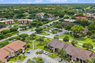 10101 Mangrove Dr, Boynton Beach, FL 33437 - Photo 37