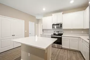 1719 Party Pl, Fort Pierce, FL 34947 - Photo 5