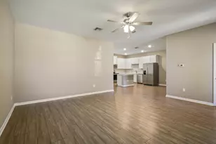1719 Party Pl, Fort Pierce, FL 34947 - Photo 3