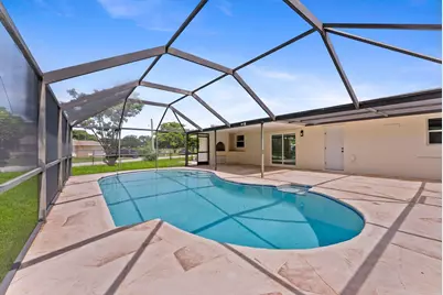 6873 S Plymouth Drive S, Lake Worth, FL 33462 - Photo 35