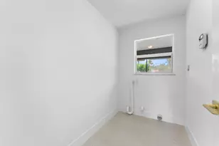 6873 S Plymouth Dr S, Lake Worth, FL 33462 - Photo 31