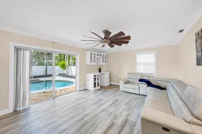 301 SE 3rd Terrace, Dania Beach, FL 33004 - Photo 21