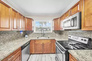 301 SE 3rd Terrace, Dania Beach, FL 33004 - Photo 17