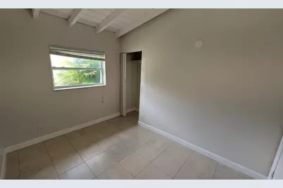 1553 NW 15th Terrace, Fort Lauderdale, FL 33311 - Photo 5