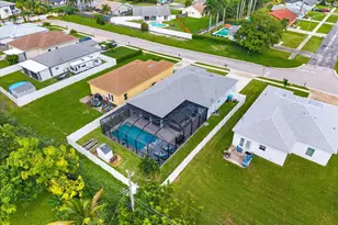 902 NW 9th Ave, Boynton Beach, FL 33426 - Photo 47