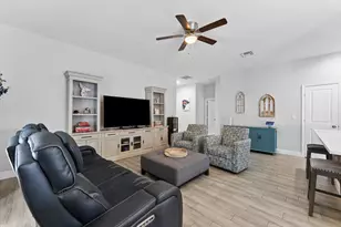 902 NW 9th Ave, Boynton Beach, FL 33426 - Photo 9