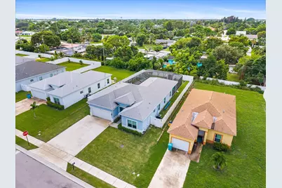 902 NW 9th Avenue, Boynton Beach, FL 33426 - Photo 43