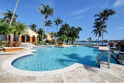 103 Yacht Club Way #104, Hypoluxo, FL 33462 - Photo 15