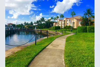 103 Yacht Club Way #104, Hypoluxo, FL 33462 - Photo 11