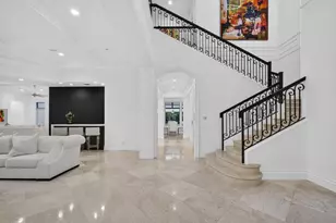213 Via Palacio, Palm Beach Gardens, FL 33418 - Photo 7