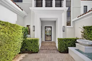 213 Via Palacio, Palm Beach Gardens, FL 33418 - Photo 3