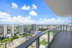1400 Biscayne Blvd, Miami, FL 33132 - Photo 13