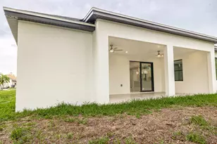 10601 Landau Ln, Bonita Springs, FL 34135 - Photo 25