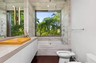 10 Pelican Dr, Fort Lauderdale, FL 33301 - Photo 49