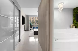 2950 NE 188th St, Aventura, FL 33180 - Photo 29