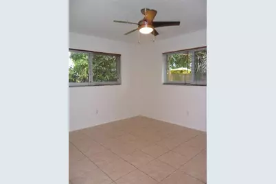 1009 NE 23rd Drive #2, Wilton Manors, FL 33305 - Photo 11