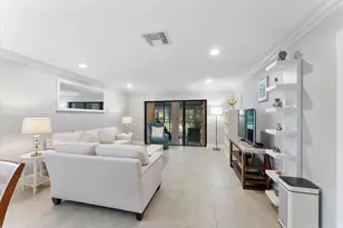 9193 Pecky Cypress Ln, Boca Raton, FL 33428 - Photo 5