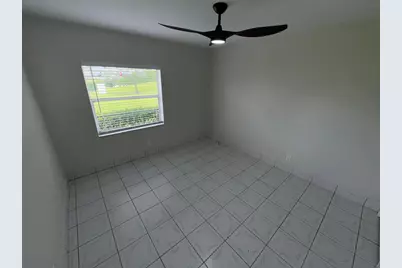 1758 Abbey Road #102, West Palm Beach, FL 33415 - Photo 9